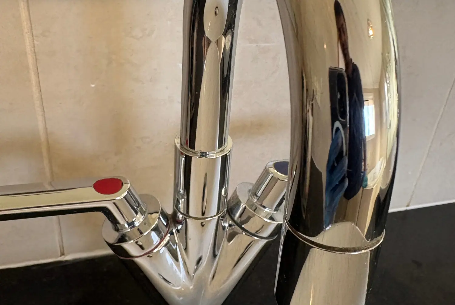 bathroom-tap-after-cleaning